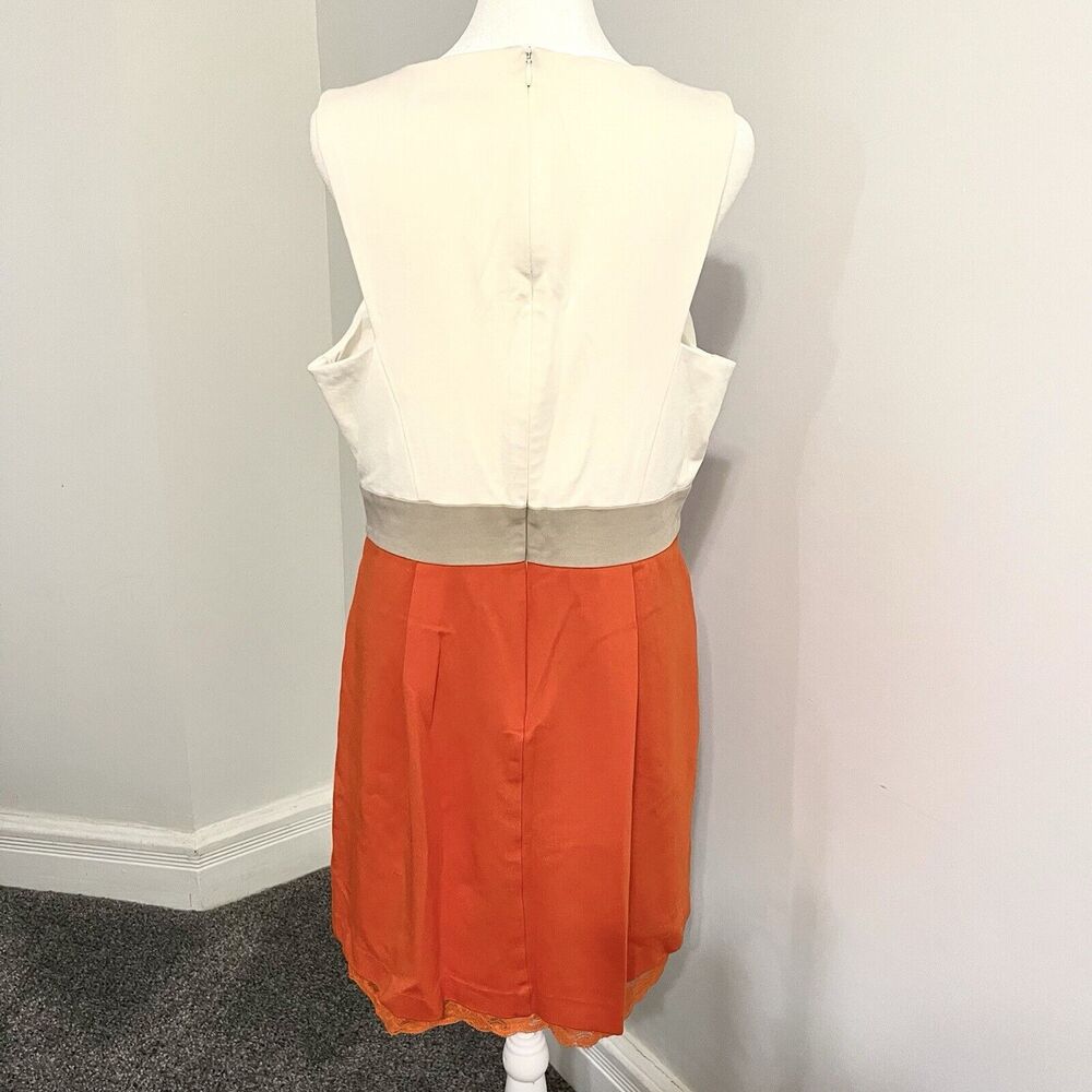 Trina Turk Dress Womens Size 8 Sleeveless V Neck Lined Lace Accent Zip Back Knit - Picture 4 of 12